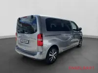 Gebraucht Toyota Proace Verso Comfort 144 PS (105 kW) 2024 Grey pearl/gris artense Kombi