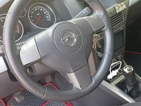 Gebraucht Opel Astra 101 PS (74 kW) 2006 Rot Kombi