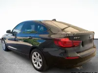 Gebraucht BMW 320 Advantage 184 PS (135 kW) 2020 Schwarz Limousine