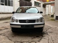 Gebraucht VW Polo 75 PS (55 kW) 2002 Silber Coupé