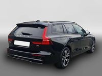 Gebraucht Volvo V60 Plus 197 PS (144 kW) 2025 Schwarz Kombi