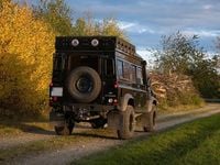 Gebraucht Land Rover Defender 122 PS (89 kW) 2014 Schwarz Kombi