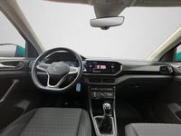 Gebraucht VW T-Cross Life 95 PS (69 kW) 2023 Makenatürkis metallic (metallic) SUV