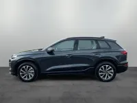 Używany Audi Q6 e-tron Performance 225 kW (306 KM) 2025 Szary SUV