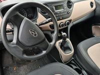 Gebraucht Hyundai i10 67 PS (49 kW) 2017 Schwarz Kleinwagen