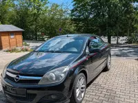 Gebraucht Opel Astra 140 PS (102 kW) 2006 Schwarz Cabrio