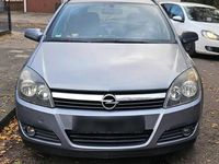 Gebraucht Opel Astra 90 PS (66 kW) 2005 Silber Kombi