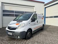 Gebraucht Opel Vivaro 114 PS (83 kW) 2011 Weiß Van / Kleinbus