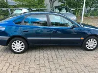 Gebraucht Toyota Avensis 129 PS (94 kW) 2002 Blau Kombi