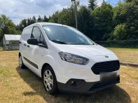 Gebraucht Ford Transit 75 PS (55 kW) 2022 Weiß Van / Kleinbus