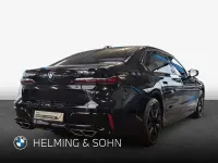 Gebraucht BMW M760e Efficient Dynamics 381 PS (280 kW) 2023 Schwarz Limousine