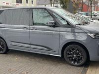 Gebraucht VW Multivan Edition 136 PS (100 kW) 2023 Grau Van