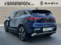 Neu Renault Megane E-Tech Iconic 160 kW (218 PS) 2026 Blau Limousine