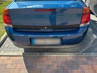 Second-hand Opel Vectra 122 CP (89 kW) 2002 Albastru Berlinǎ