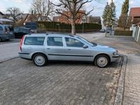 Gebraucht Volvo V70 200 PS (147 kW) 2000 Silber Kombi