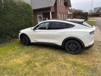 Gebraucht Ford Mustang Mach-E Extended Range 216 kW (294 PS) 2022 Weiß SUV