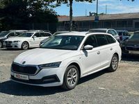 Gebraucht Skoda Octavia Clever 116 PS (85 kW) 2022 Weiß Kombi