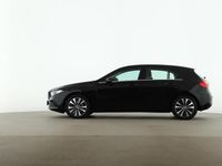 Gebraucht Mercedes A250 Style 160 PS (117 kW) 2022 Schwarz Limousine