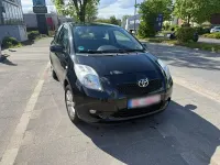 Gebraucht Toyota Yaris 69 PS (50 kW) 2008 Schwarz Kleinwagen