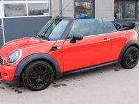 Käytetty Mini One Cabriolet 98 HP (72 kW) 2014 Punainen Avoauto