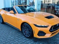 Neu Ford Mustang GT Convertible 446 PS (328 kW) 2026 Orangefury metallic Cabrio