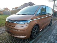 Gebraucht VW Multivan Style 150 PS (110 kW) 2024 Orange Van