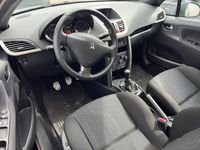 gebraucht Peugeot 207 CC Cabrio-Coupe Active