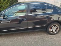 Second-hand VW Passat 2006 Negru Berlinǎ