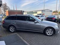 Gebraucht Mercedes E200 184 PS (135 kW) 2011 Silber Kombi