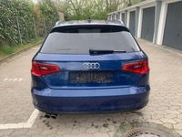 Gebraucht Audi A3 Ambition 150 PS (110 kW) 2014 Blau Limousine