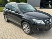 Gebraucht VW Tiguan Team 140 PS (102 kW) 2011 Schwarz SUV