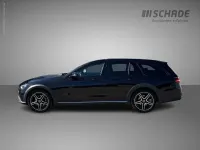 Gebraucht Mercedes E220 Avantgarde 200 PS (147 kW) 2023 Metalliclack obsidianschwarz Limousine
