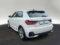 Gebraucht Audi A1 S-Line 207 PS (152 kW) 2022 B4 cortinaweiß SUV