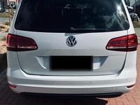 Gebraucht VW Sharan 150 PS (110 kW) 2019 Weiß Van / Kleinbus