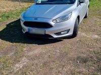 Usata Ford Focus 97 CV (71 kW) 2015 Argento Berlina