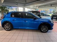 Gebraucht Peugeot e-208 Allure 100 kW (136 PS) 2023 Blau Kleinwagen