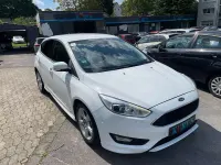 Gebraucht Ford Focus Titanium 150 PS (110 kW) 2015 Frostweiß Kleinwagen