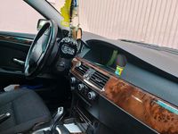 Gebraucht BMW 530 272 PS (200 kW) 2008 Blau Limousine