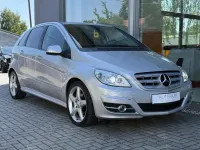 Gebraucht Mercedes B200 193 PS (141 kW) 2009 Silber Van / Kleinbus