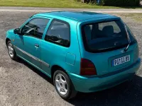 Gebraucht Toyota Starlet 75 PS (55 kW) 1998 Grün Kleinwagen