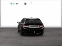 Używany BMW 330 Efficient Dynamics 245 KM (180 kW) 2023 Czarny Kombi