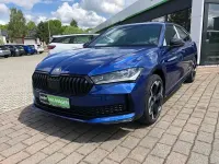 Neu Skoda Superb SportLine 204 PS (150 kW) 2026 Blau Kombi