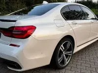 Gebraucht BMW 750 Shadowline 400 PS (294 kW) 2017 Weiß Limousine