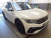 Gebraucht VW Tiguan Allspace R-line 150 PS (110 kW) 2023 Pure white SUV