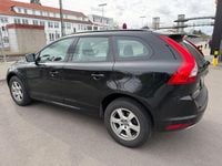 Gebraucht Volvo XC60 Kinetic 190 PS (139 kW) 2016 Schwarz SUV