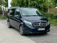 Gebraucht Mercedes V250 Edition 190 PS (139 kW) 2015 Blau Van / Kleinbus