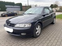 Gebraucht Opel Vectra 100 PS (73 kW) 1998 Schwarz Limousine