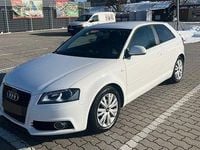 Gebraucht Audi A3 S-Line 102 PS (75 kW) 2010 Weiß Kleinwagen
