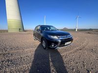 Gebraucht Mitsubishi Outlander 150 PS (110 kW) 2016 Schwarz SUV