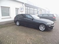 Gebraucht BMW 320 190 PS (139 kW) 2023 Black sapphire metallic Kombi